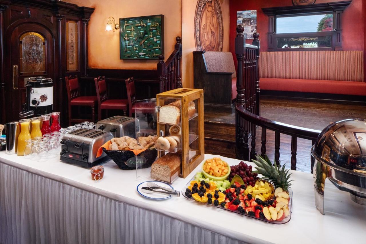 Irish Cottage Inn & Suites Galena Bagian luar foto