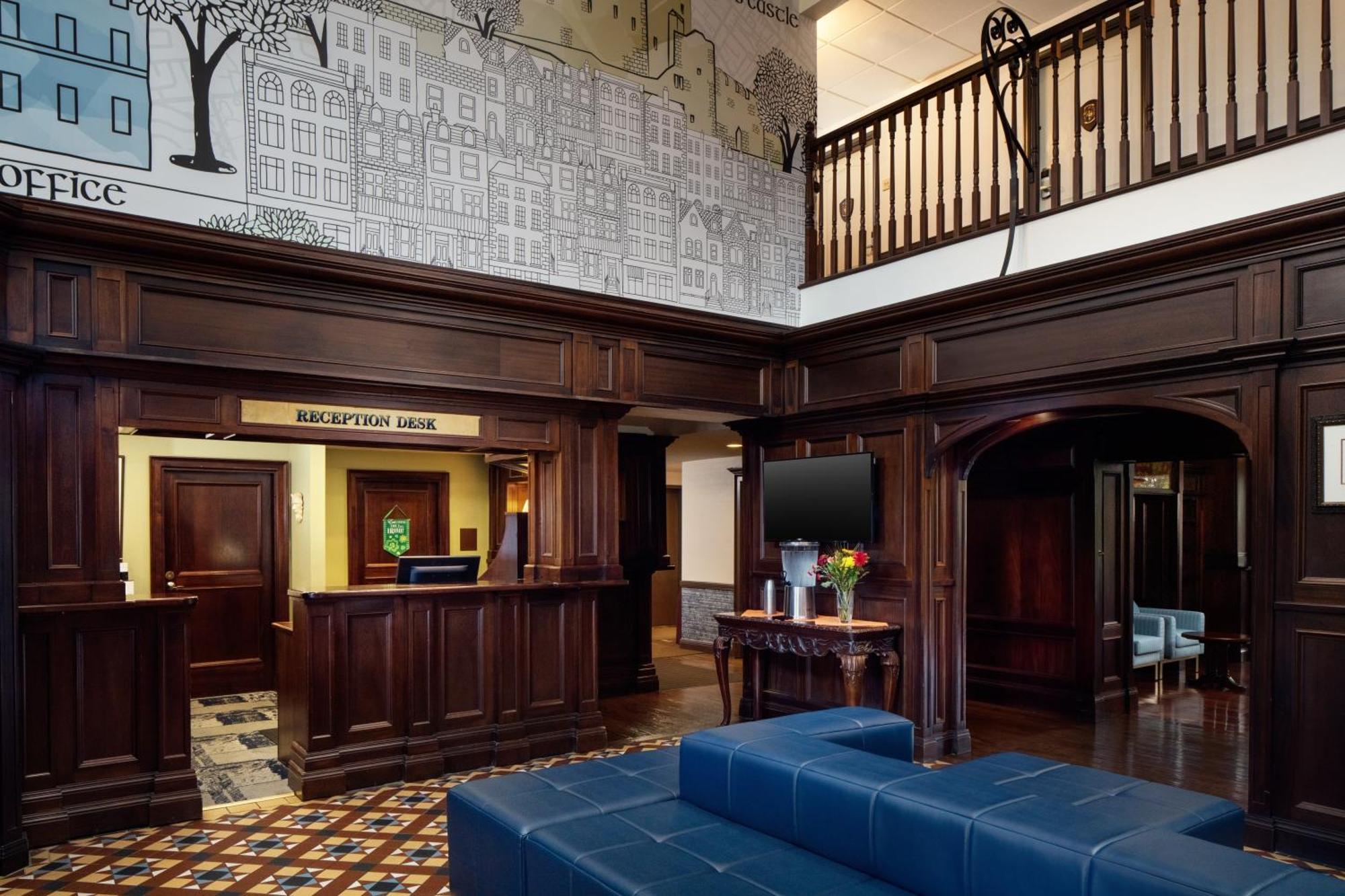 Irish Cottage Inn & Suites Galena Bagian luar foto